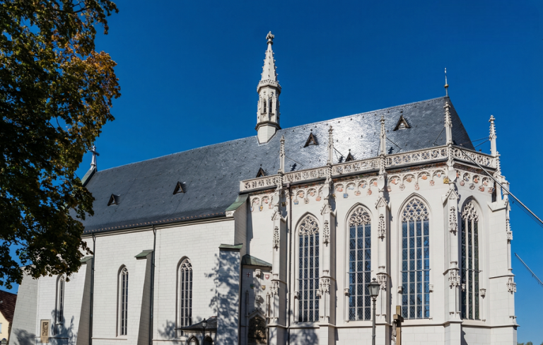 Kirche Spitzwinkel Adobe 93415183