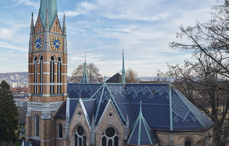 Rechteckdeckung Kirche dekorativ