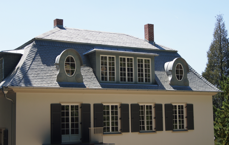 Rechteckdeckung Wohnhaus