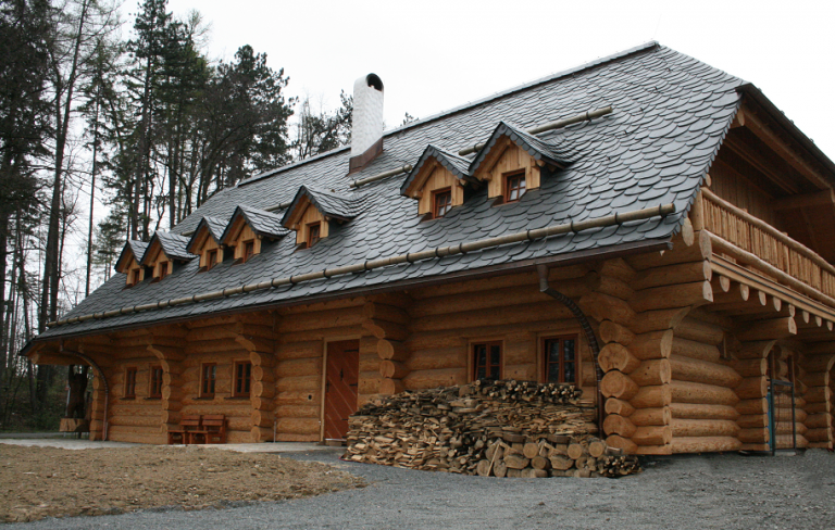 Wilde Deckung Blockhaus