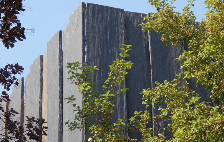 Zaun Schieferquarzit Bretter