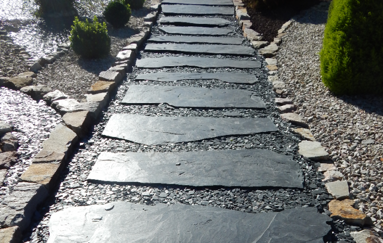 Assulo Schiefer Polygonalplatten